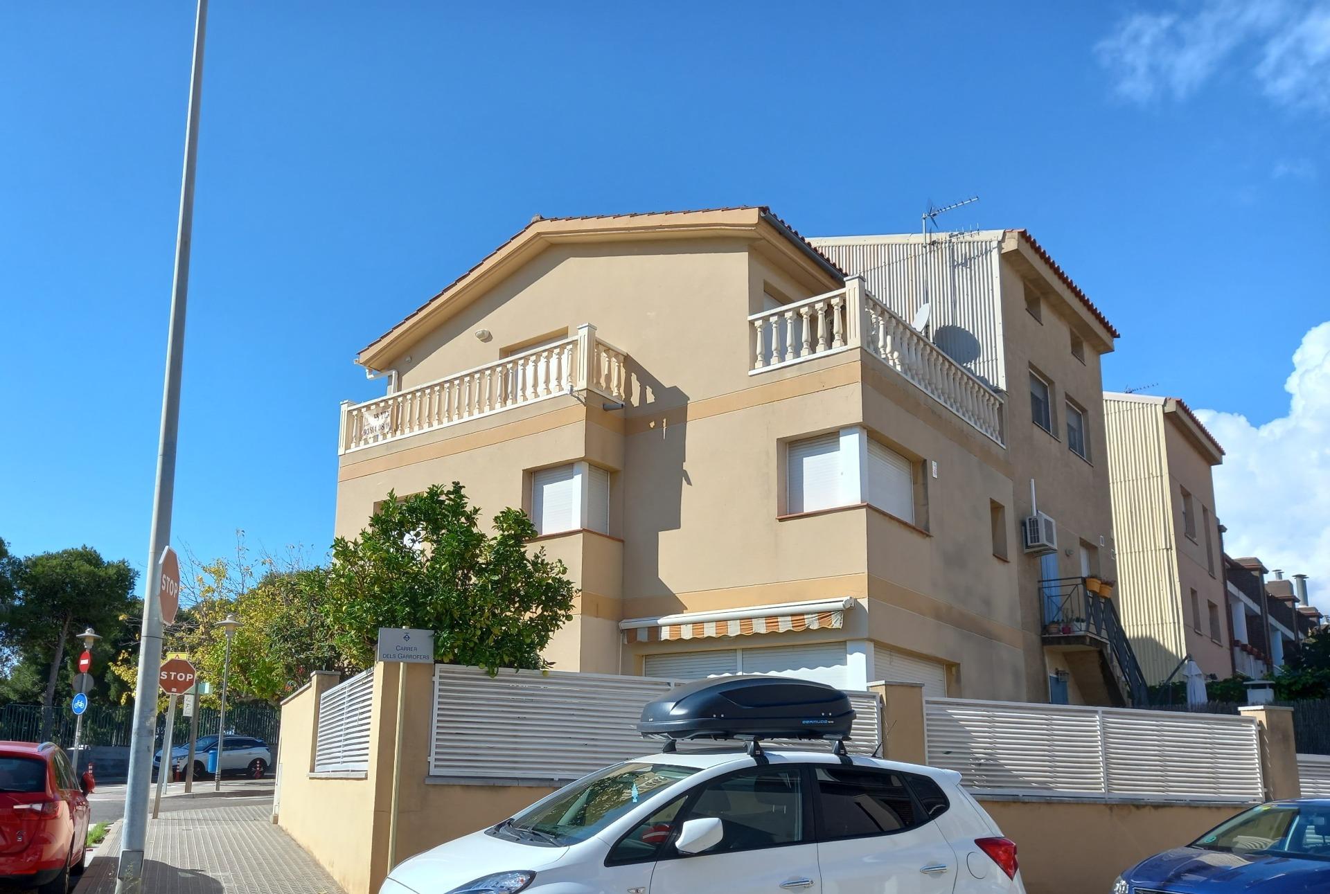 Ref. CV-598/6143 –