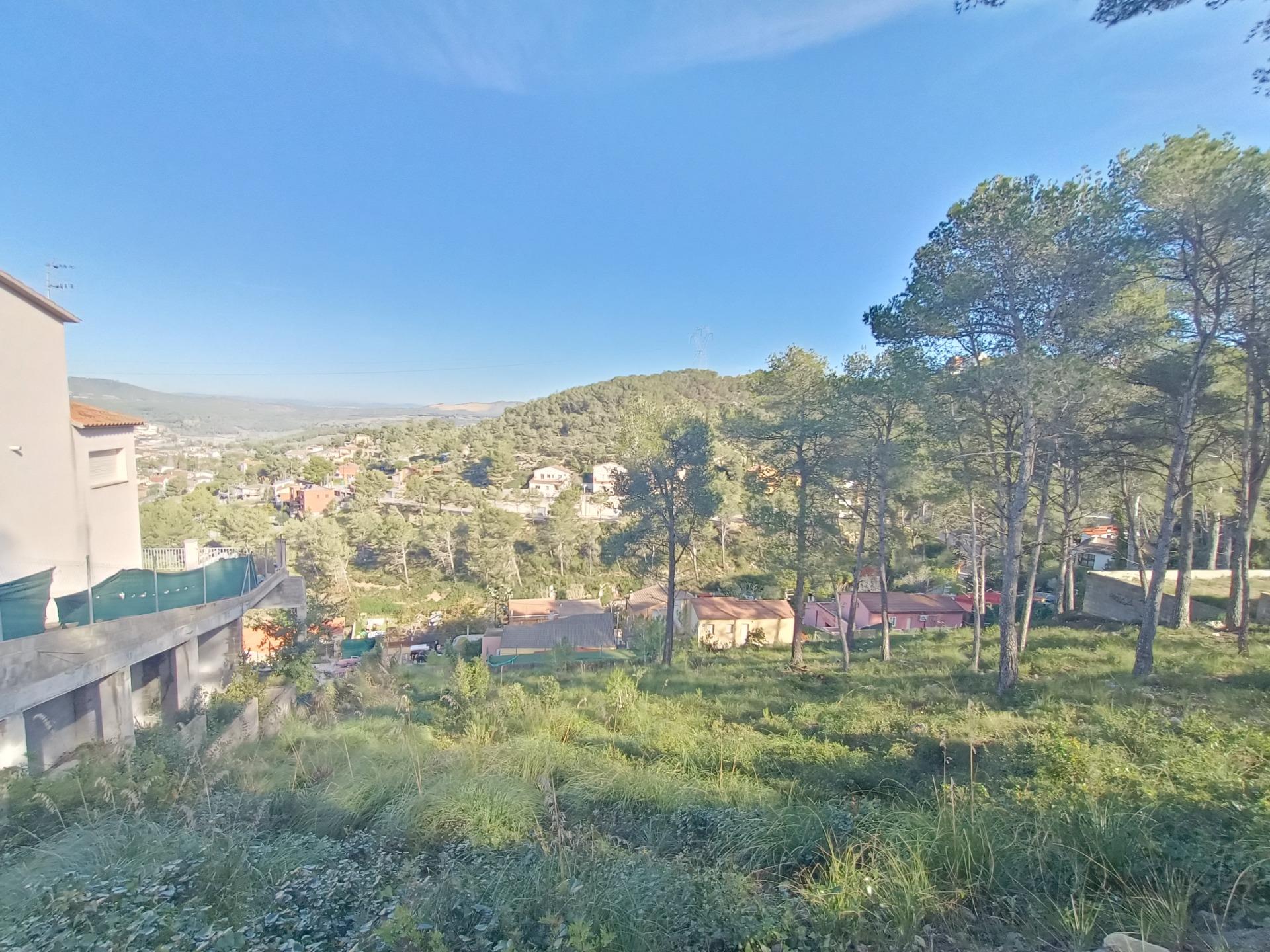 Ref. 24-7116/1296 – Land with great views in Les Califòrnies