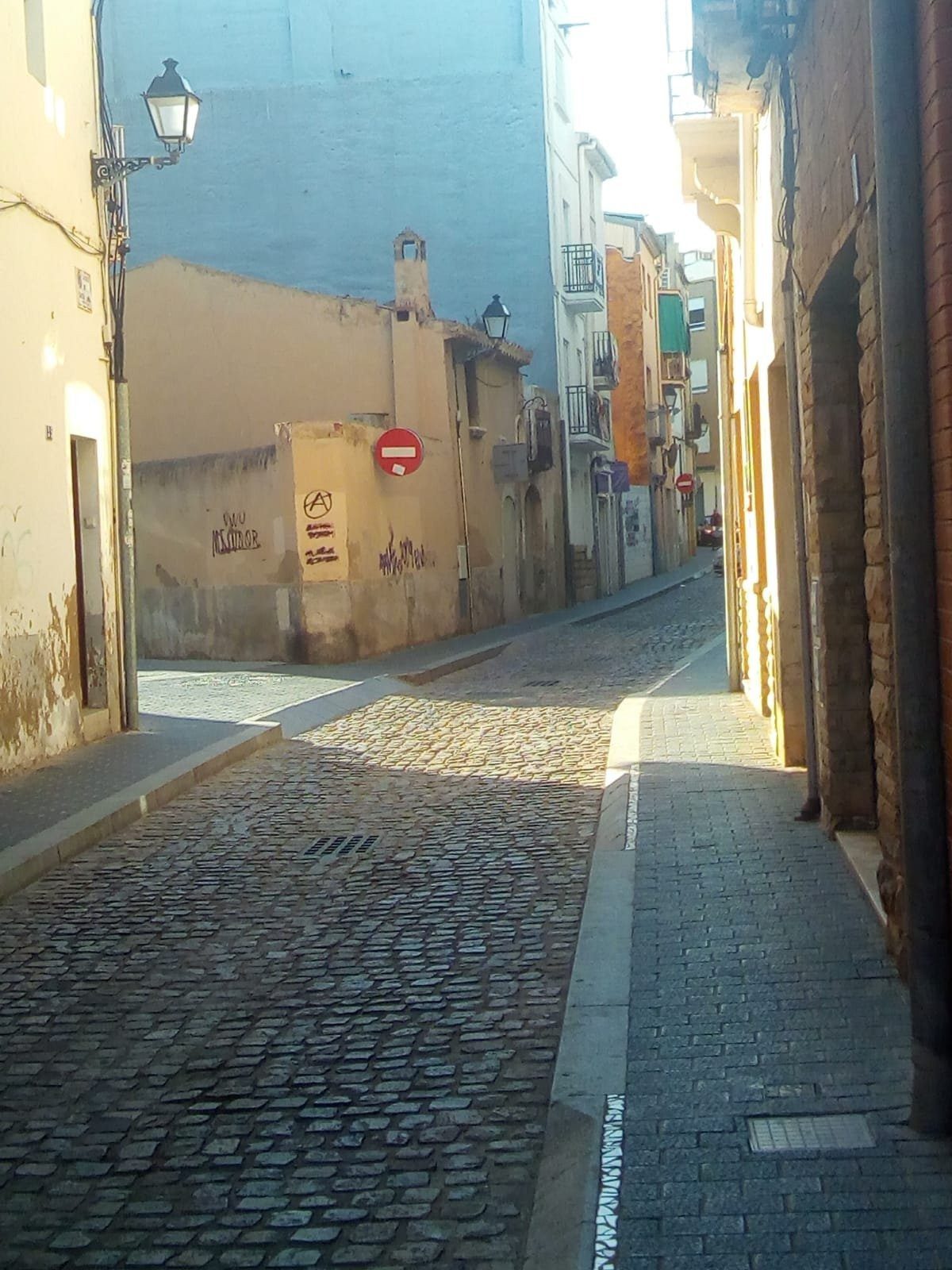 Ref. 73-TV-211/6143 – Building urban land