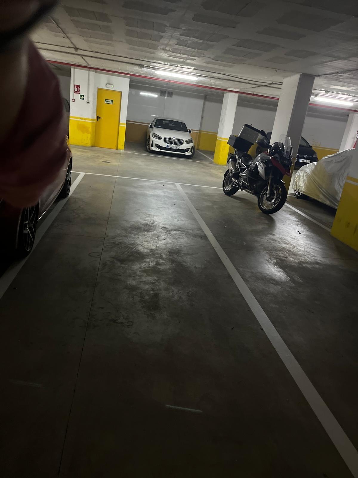 Ref. 29-6177/10897 – PLAZA DE PARKING ZONA EDIFICIO MG