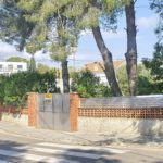 Ref. 24-7107/1296 - Flat, sunny and fenced.