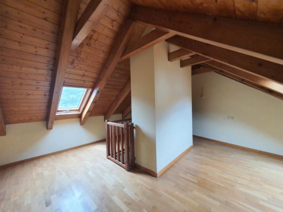 Ref. 81-PONT-0063/7704 - BRAND NEW TRIPLEX IN PONT DE SUERT