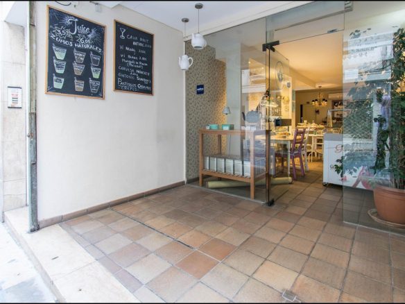 Ref. 068-001873/5492 - INVERSIÓN - Local alquilado en Sitges