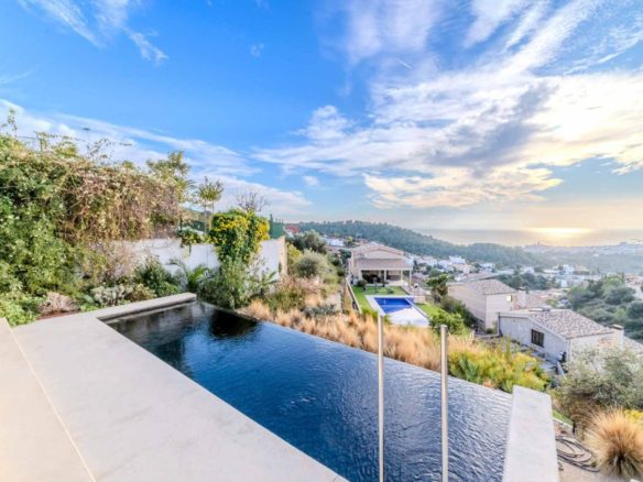 Ref. 12-VSIT2513/1087 - ARQUITECTURA D'AUTOR AMB VISTES INFINITES AL MAR IA SITGES