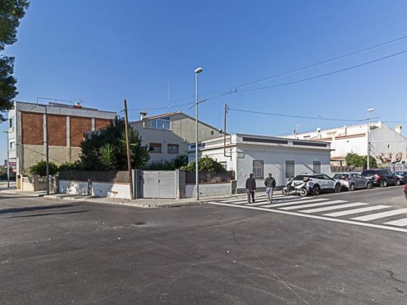 Ref. 30-140P064/1649 - Solar urbà per construir 6 habitatges (planta baixa +2)