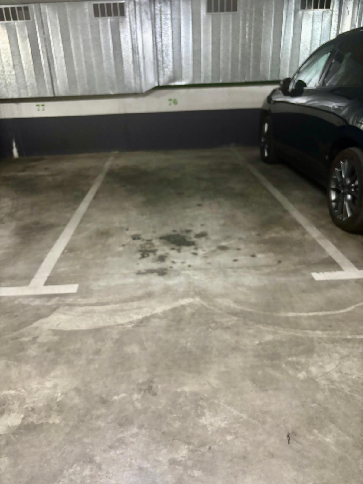 Ref. 05-7906/1086 – Plaza de aparcamiento en venta en Vilanova i la Geltrú, c. Ramon y Cajal