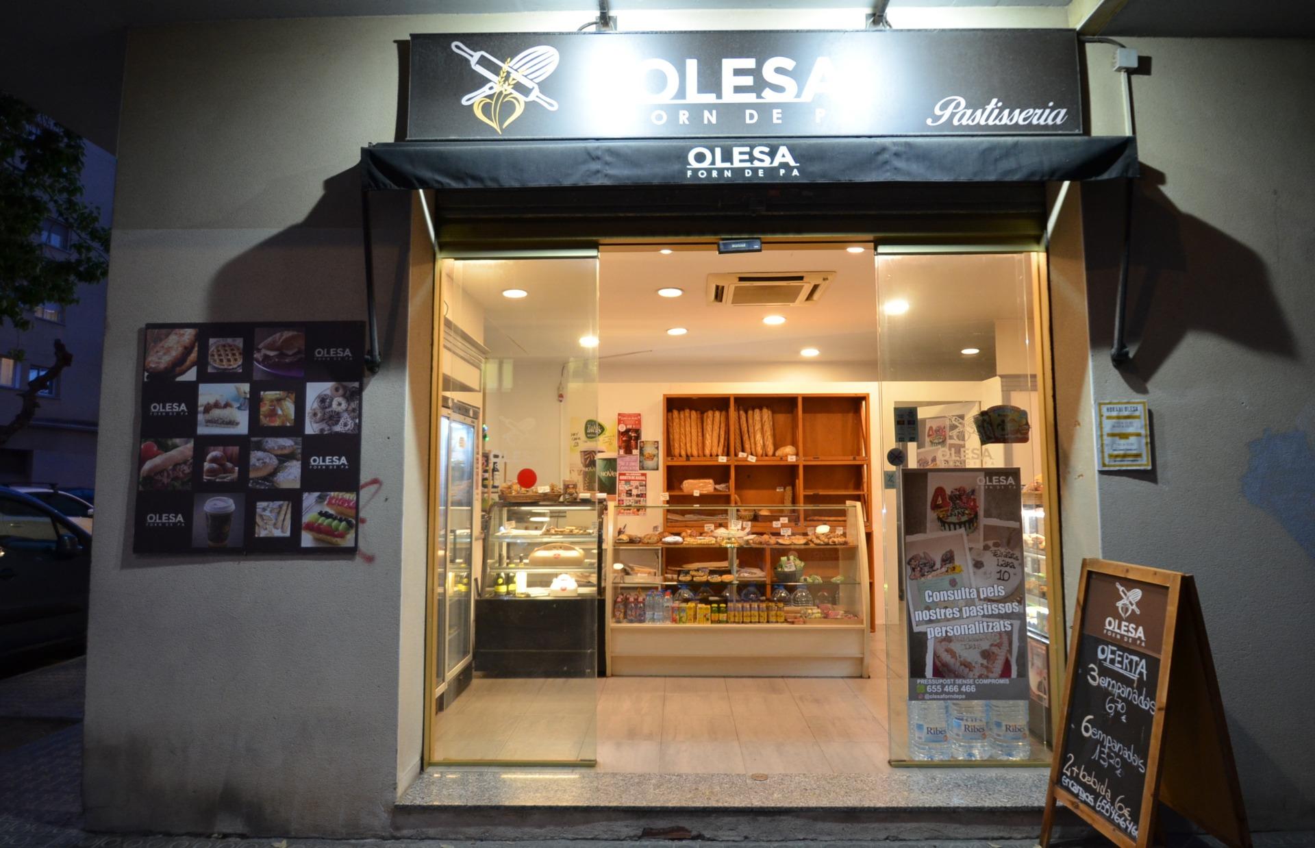 Ref. 03-22514/1098 - Para emprendedores! Traspaso de panadería y pastelería