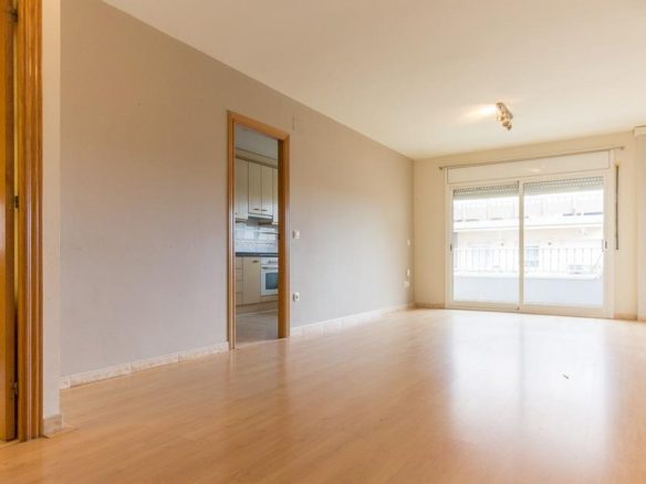 Ref. 30-111P412/1649 - Pis en venda a l'Avinguda Garraf, al centre de Vilanova