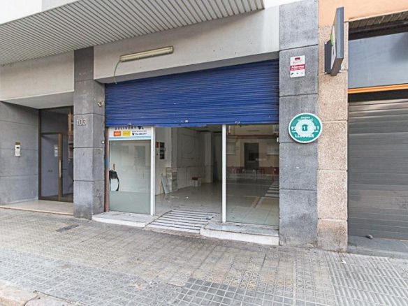 Ref. 30-FML360/1649 - Local comercial en Calle Josep Coroleu