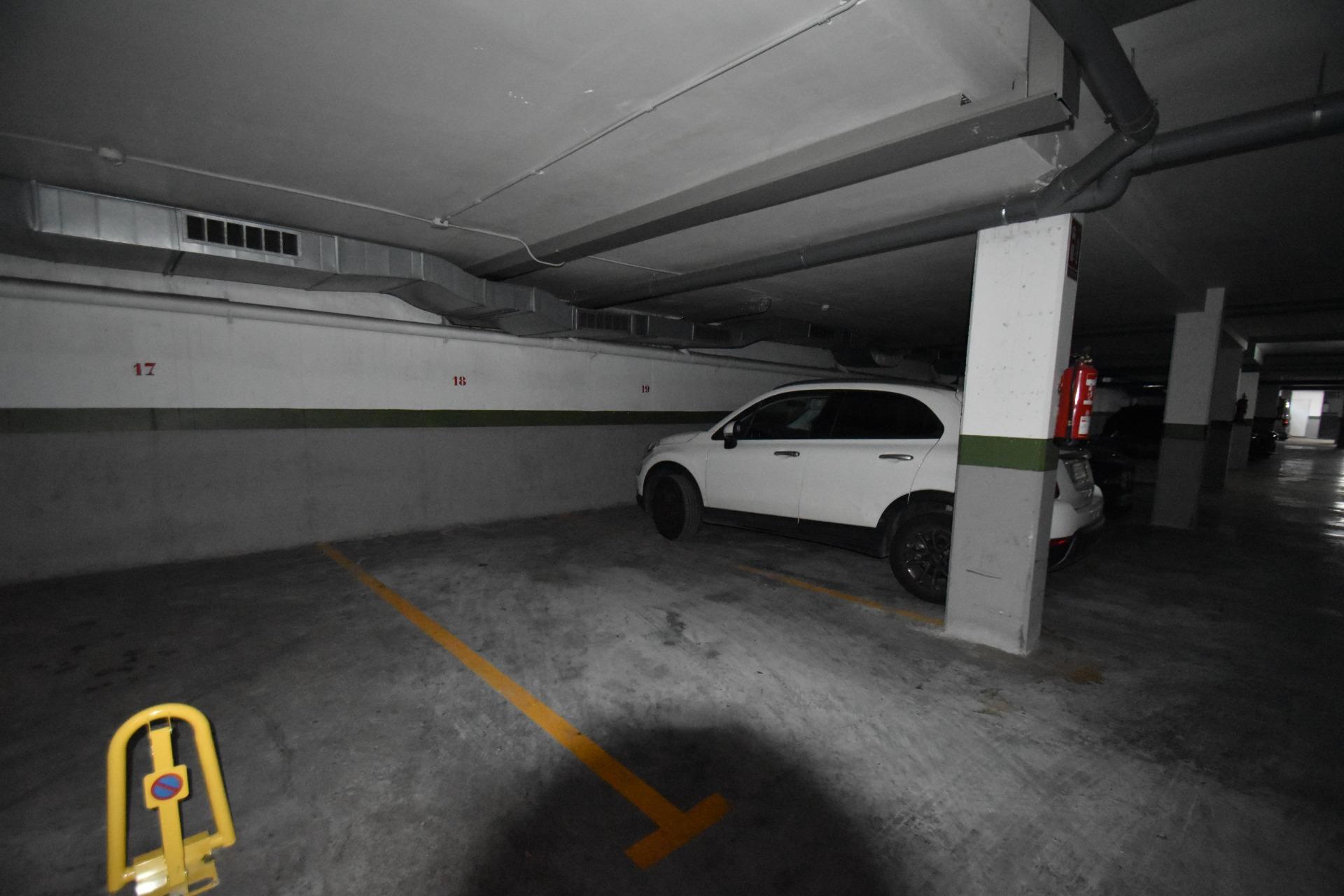 Ref. 03-60392/1098 – Plaza de párquing en alquiler Ribes Roges