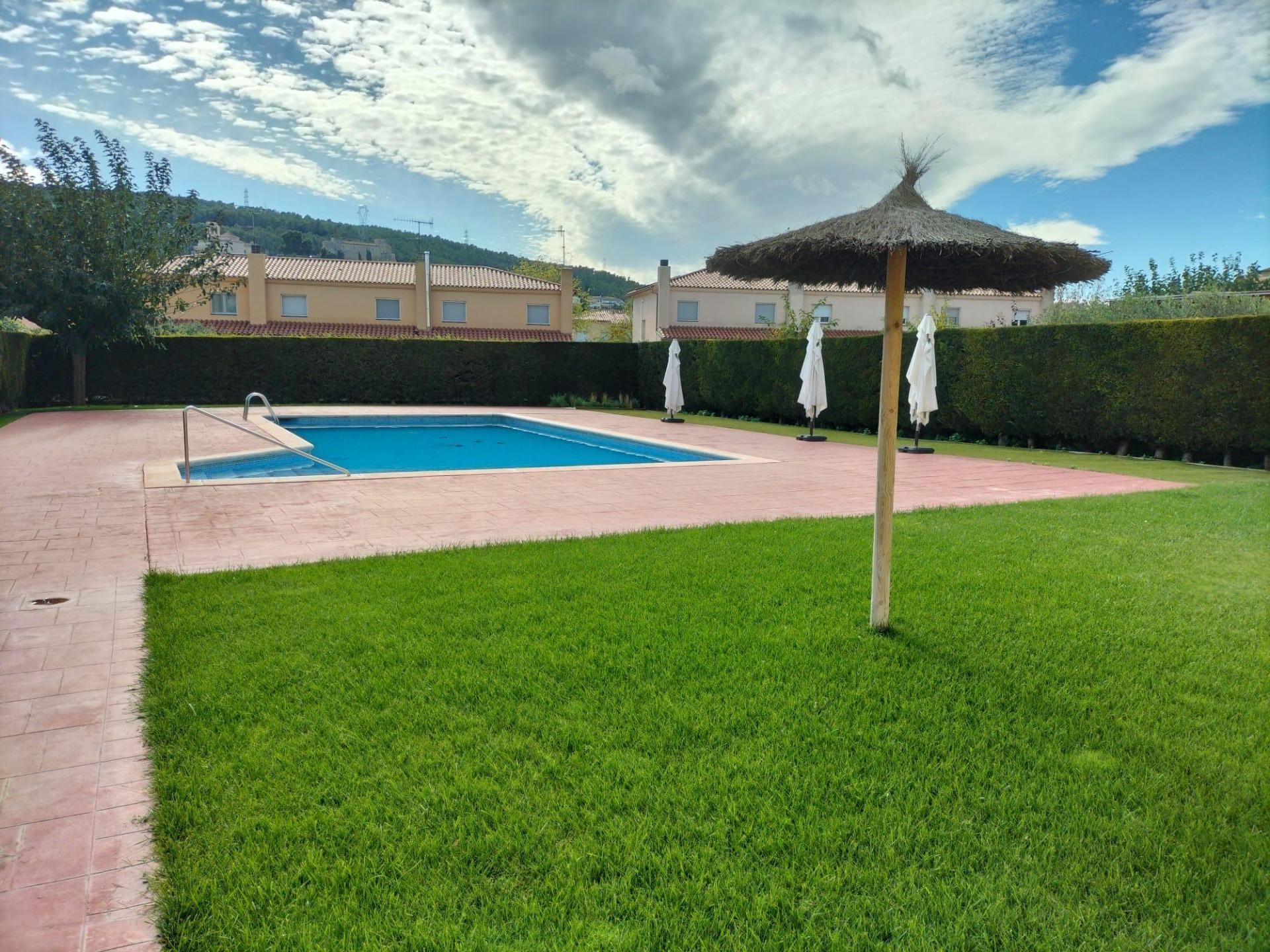 Ref. 53RJUMARI3/5459 - PIS IN VENDA SANT MARTI SARROCA