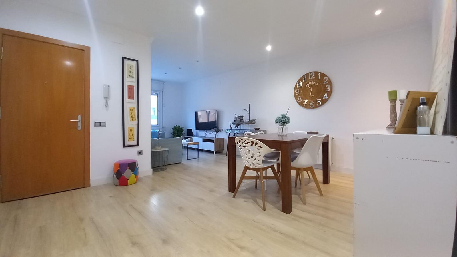 Ref. PV914-2/1259 – Charming renovated apartment in Vilanova i la Geltrú – Josep Coroleu Street