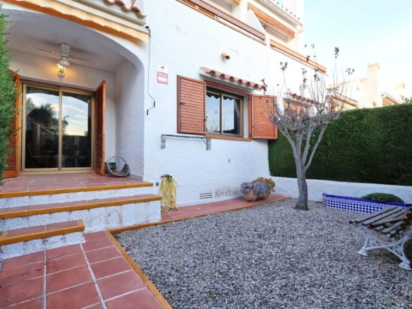 Ref. 14-5250/1213 - CASA EN CUNIT - ZONA RESIDENCIAL