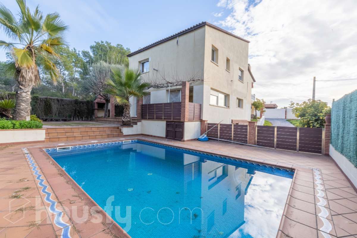Ref. 961334 – Great house in Calafell