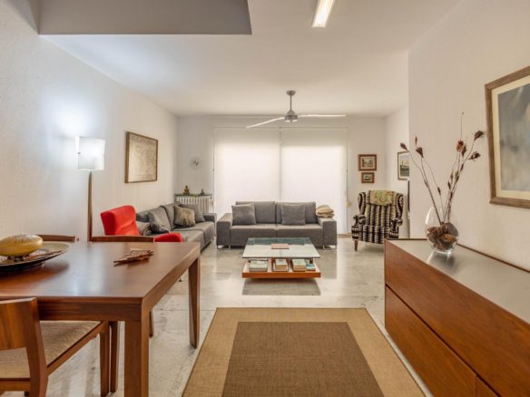 Ref. 86-2668/9791 - Casa al centre de Vilanova i la Geltrú