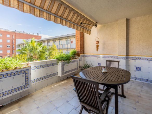 Ref. 86-2668/9791 - House in the center of Vilanova i la Geltrú