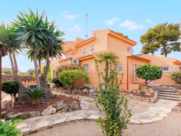 Ref. 56-0040/5106 - Magnífica casa independent a Calafell