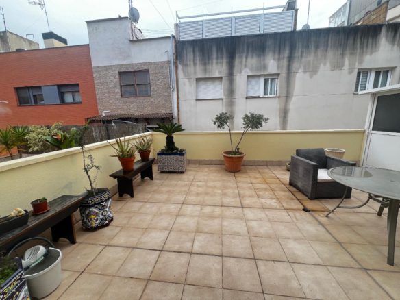 Ref. 14-5271/1213 - ¡¡MAGNÍFICO PISO EN VILANOVA I LA GELTRÚ - ZONA LA FISA!!