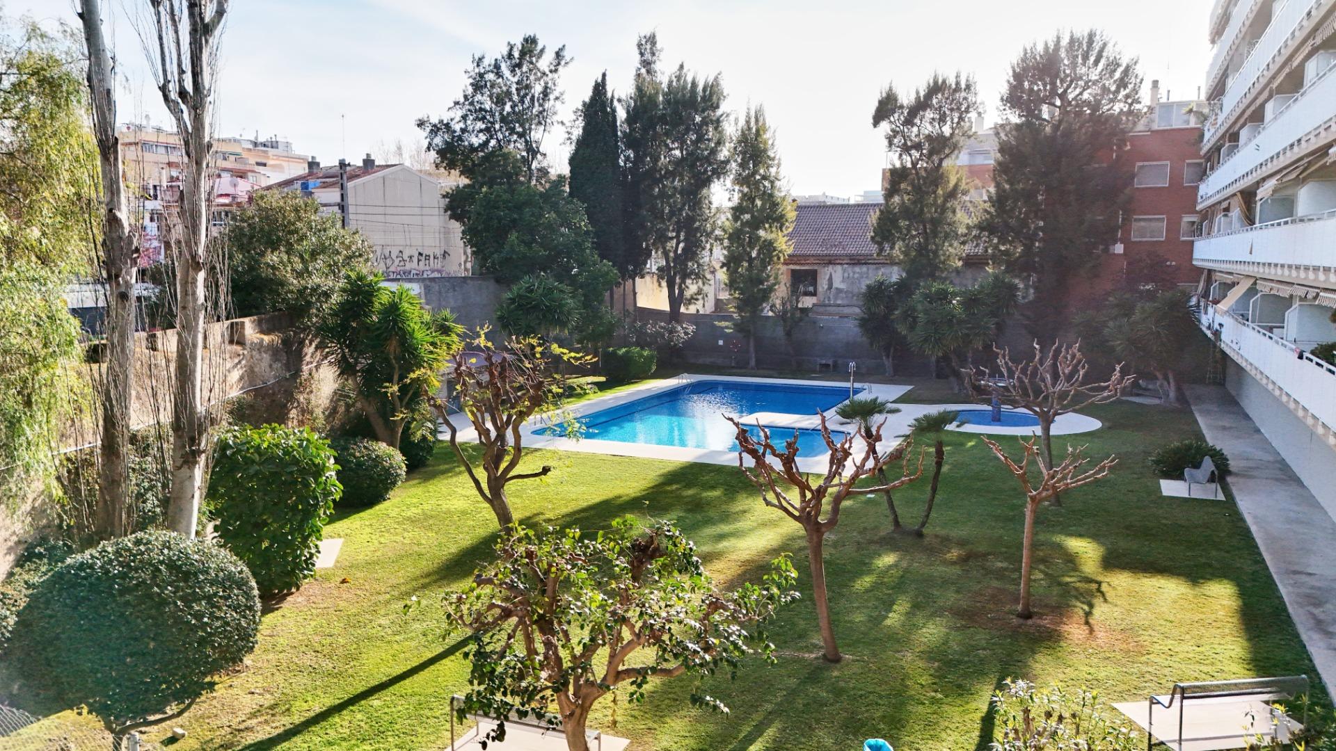 Ref. 14-5272/1213 – ¡¡ PISO EN VILANOVA I LA GELTRÚ – ZONA ESTACIÓN !!