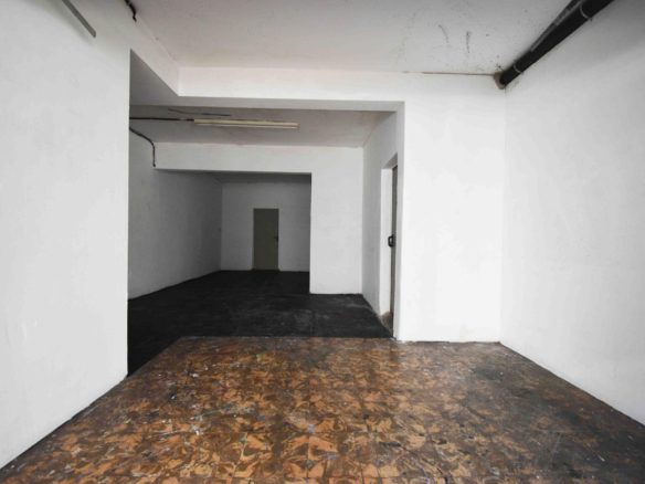 Ref. 12-VSITLOCAL235/1087 - LOCAL / MAGATZEM AMB PATI PRIVAT AL POBLE SEC