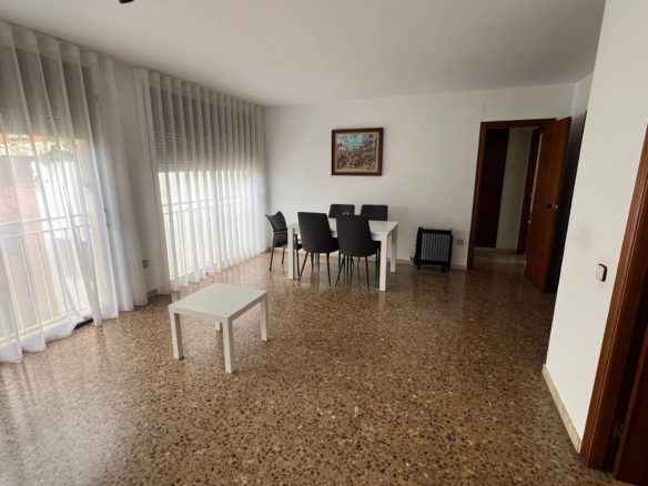 Ref. 14-5274/1213 - PISO + PARKING EN ZONA ESTACIÓN - VILANOVA I LA GELTRÚ