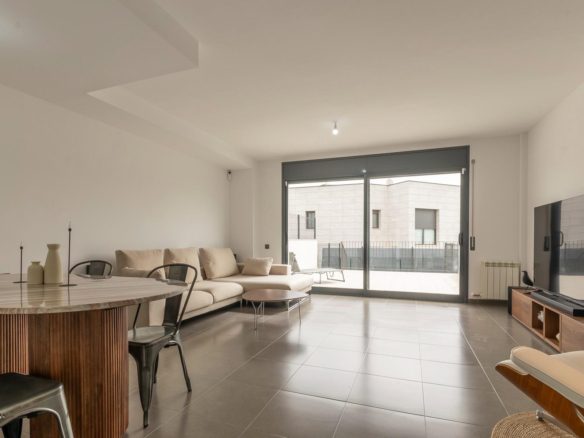 Ref. SFI00433/3478 - Casa adosada en Vilanova i la Geltrú