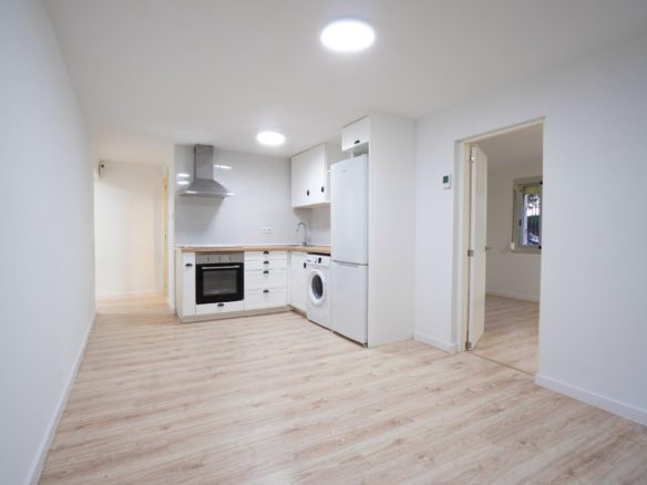 Ref. RS3600144/1682 - ¡Piso de 60 mts2 y recién reformado!