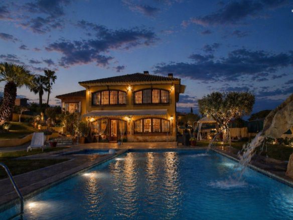 Ref. 03-11706/1098 - Villa de lujo en venta