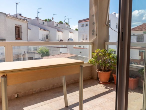 Ref. 88-GEA-AUSIASMARCH/10970 - Bright, renovated apartment with terrace and parking, 700 m from the beach – Cubelles