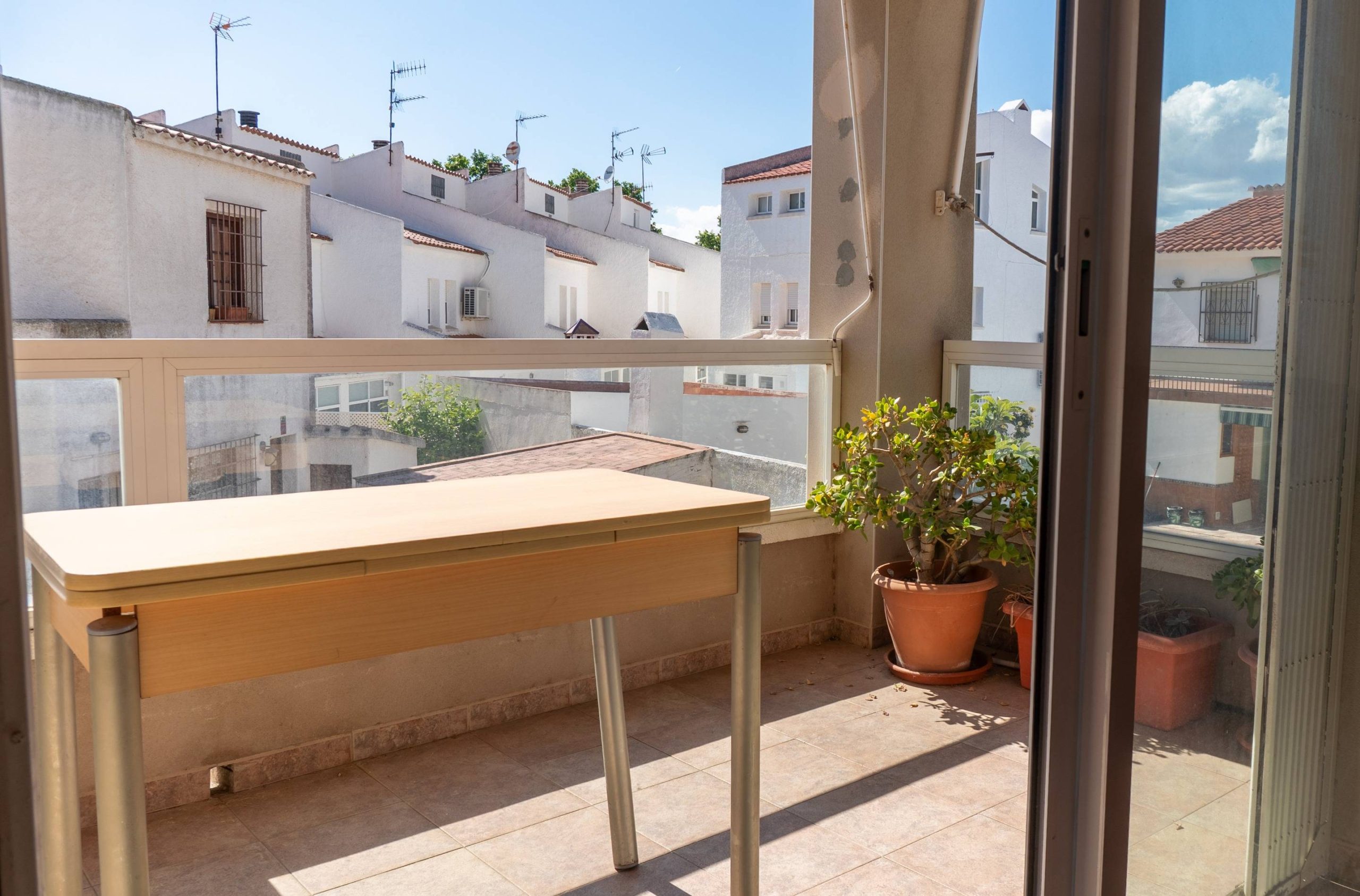 Ref. 88-GEA-AUSIASMARCH/10970 – Bright, renovated apartment with terrace and parking, 700 m from the beach – Cubelles
