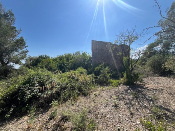 Ref. 05-4427/1086 - Terreny rústic en venda amb edificació, a Valls