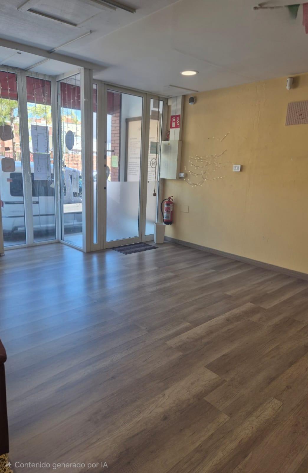 Ref. 01-00331/1111 – Local Céntrico en Alquiler