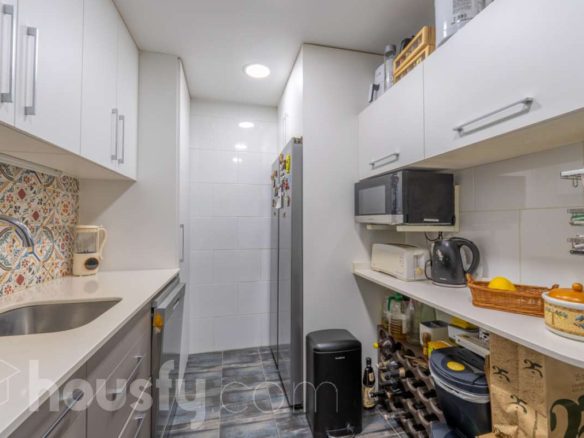 Ref. 980084 -