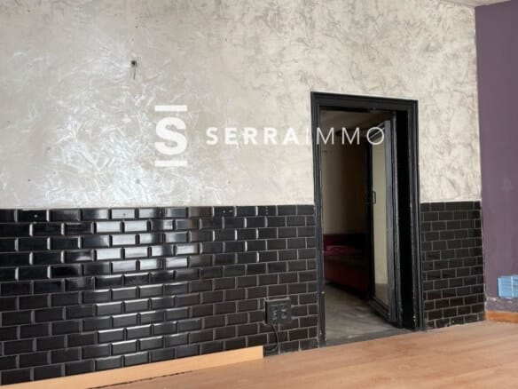 Ref. 3169 - GRAN OPORTUNITAT de negoci! Local a la zona més comercial de Vilafranca, al centre de la ciutat