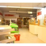 Ref. 03-22484/1098 - Local comercial en venda