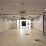 Ref. 03-21927/1098 - VIP LOCAL FOR RENT IN THE MOST COMMERCIAL STREET IN VILANOVA