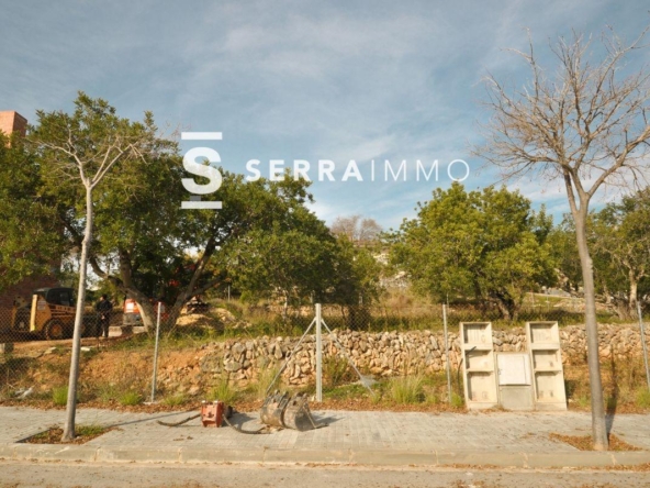 Ref. 5095 - ¡Oportunidad Única! Venta de Parcelas en la Urbanización Fond de Somella, Vilanova i la Geltrú
