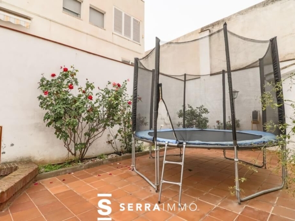Ref. 6067 - Casa en venta de 4 habitaciones con patio en Vilafranca del Penedès