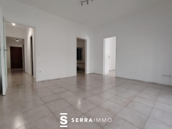 Ref. 6353 - VILAFRANCA DEL PENEDÉS- Amplio y luminoso piso de tres habitaciones