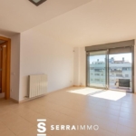 Ref. 6362 - 2-bedroom apartment with parking and bike rack on the Girada
