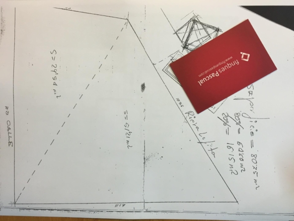 Ref. 5-3290/1086 - Terreno urbano para edificar en Les Roquetes