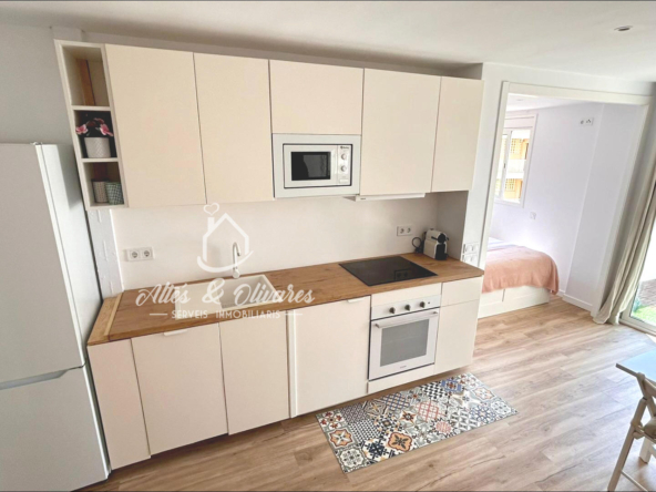 Ref. AO2515/12257 - STUNNING APARTMENT. A unique opportunity in Vallpineda, with comfort, light, a pool, and private security.