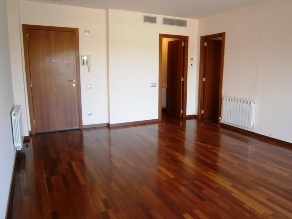 Ref. 73-PV-263/6143 - Apartment in Eixample de Mar with elevator, 3 bedrooms, 2 bathrooms, parking and storage room