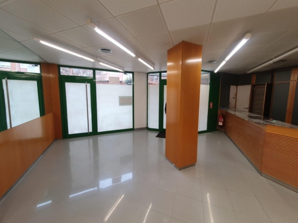 Ref. 53RJUMARTI75/5459 - PREMISES FOR RENT VILAFRANCA DEL PENEDÈS