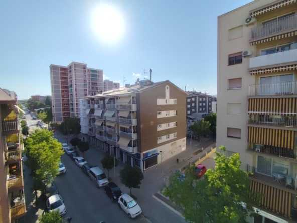 Ref. 27-VVA3043/1553 - Stunning Penthouse with Terrace and Views in St. Joan, Vilanova i la Geltrú