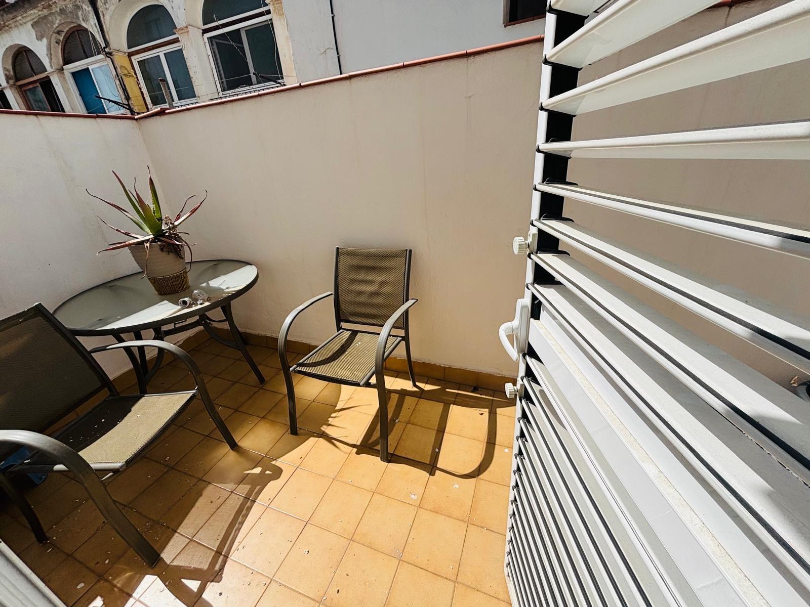 Ref. 25-5458/1468 - Pis de 5 habitacions al costat rambla principal