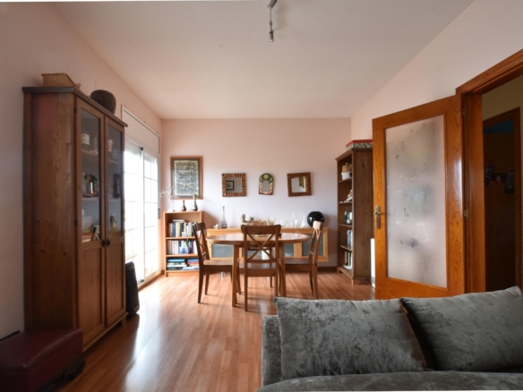 Ref. 03-11697/1098 - Casa en venta a los cuatro vientos con dos viviendas