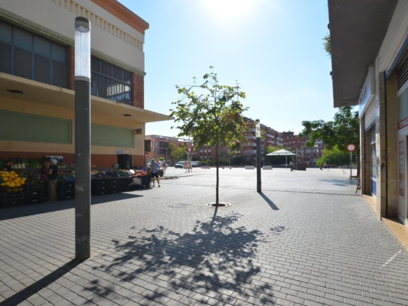 Ref. 03-22518/1098 - Office for sale