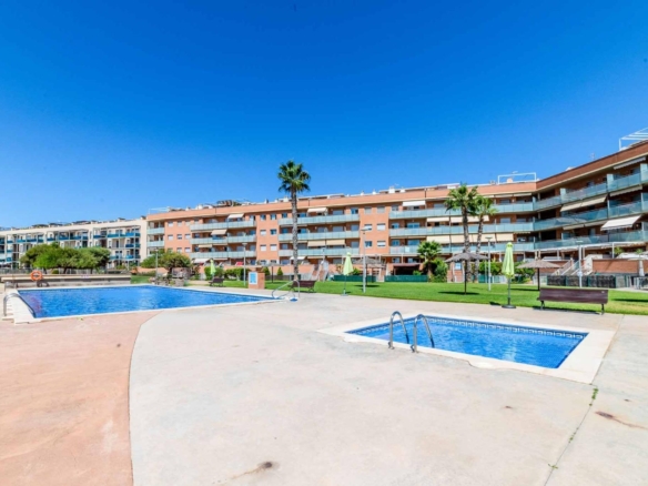 Ref. 12-VCUB31/1087 - PISO EN PRIMERA LÍNEA DE MAR EN CUBELLES