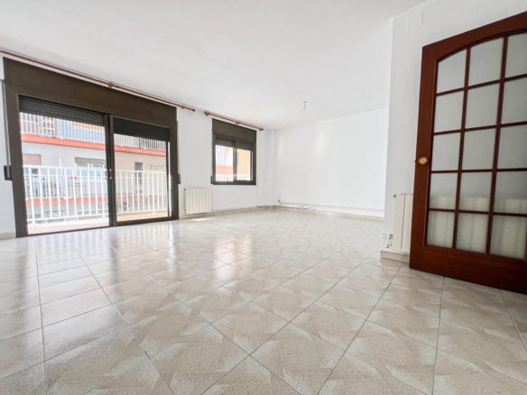 Ref. 27-VVA3048/1553 - ¿Quieres vivir a un paseo del mar?